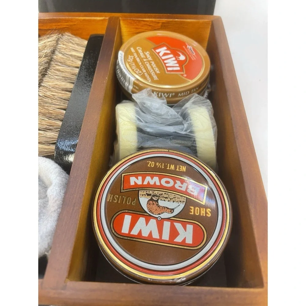 Vintage High-End Executive Shoe Shine Valet Box w/Accessories